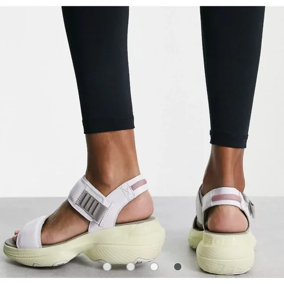 Sorel New Blitz Explorer Sandals 11 - Picture 2 of 10